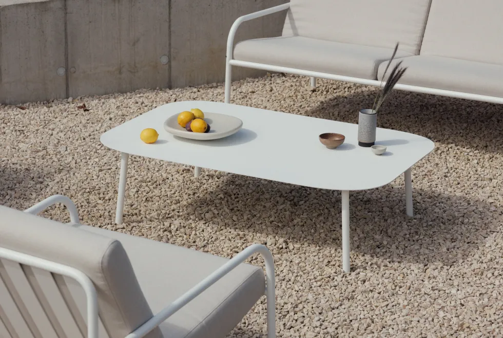 Salon de jardin 3 éléments en acier blanc et assise sable - Metallbude