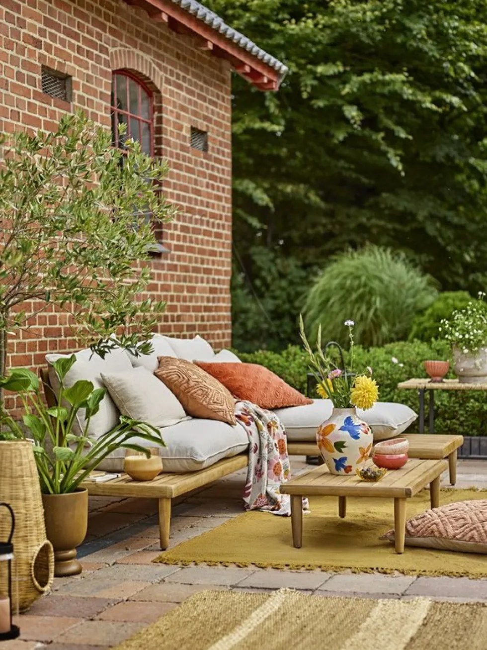 Salon de jardin lounge en bois d'acacia Cesano - Bloomingville