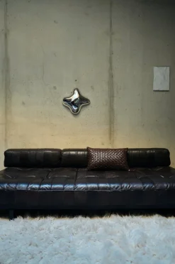 Sculpture murale en verre chrome 28 x 9 x 29 cm Orb - HKLiving
