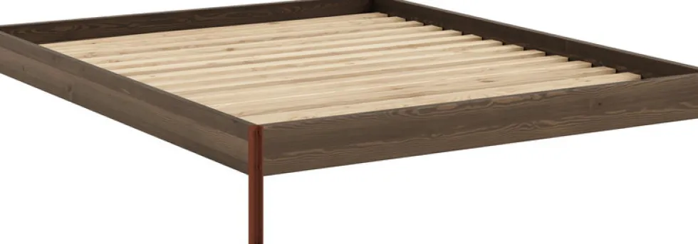 Sommier en acier terra red et pin carob brown 160x200cm Core - Karup Design