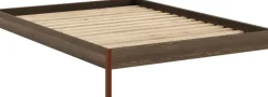 Sommier en acier terra red et pin carob brown 140x200cm Core - Karup Design