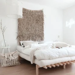 Sommier en bois clair et matelas Comfort naturel 140x200 Pace - Karup Design