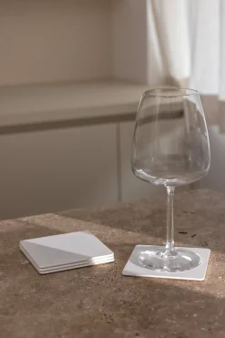 4 sous verres carrés en acier blanc 10x2cm Kiva - Metallbude
