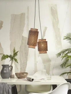 Suspension avec 2 abat-jours en bambou noir et naturel 25x35 cm Bhoutan - Good & Mojo