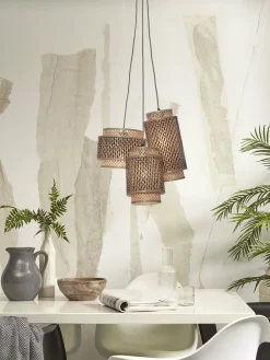 Suspension avec 3 abat-jours en bambou noir et naturel 20x35 cm Bhoutan - Good & Mojo