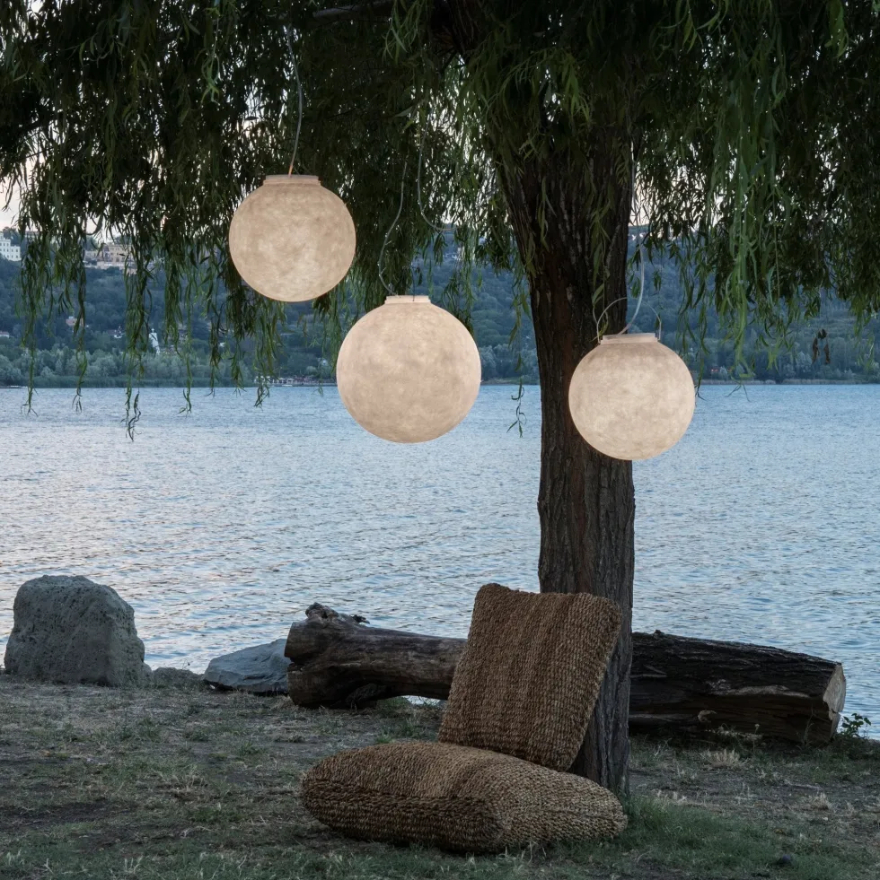 Suspension extérieure blanche Luna Out - In-es.artdesign
