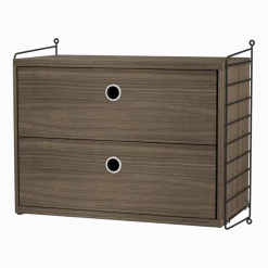 Système de commode en chêne marron foncé avec montants noir String Systems- String furniture