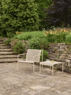 Table basse de jardin beige en acier électro-galvanisé 57x38cm Dapple - Ferm Living
