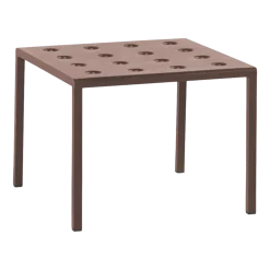 Table basse de jardin carrée en acier rouge Balcony - HAY