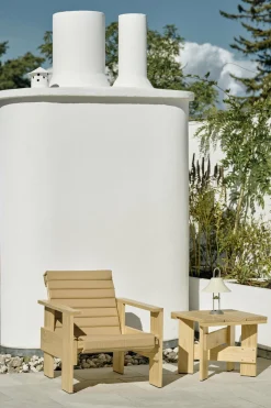 Table basse d'extérieur en pin naturel Crate - Hay