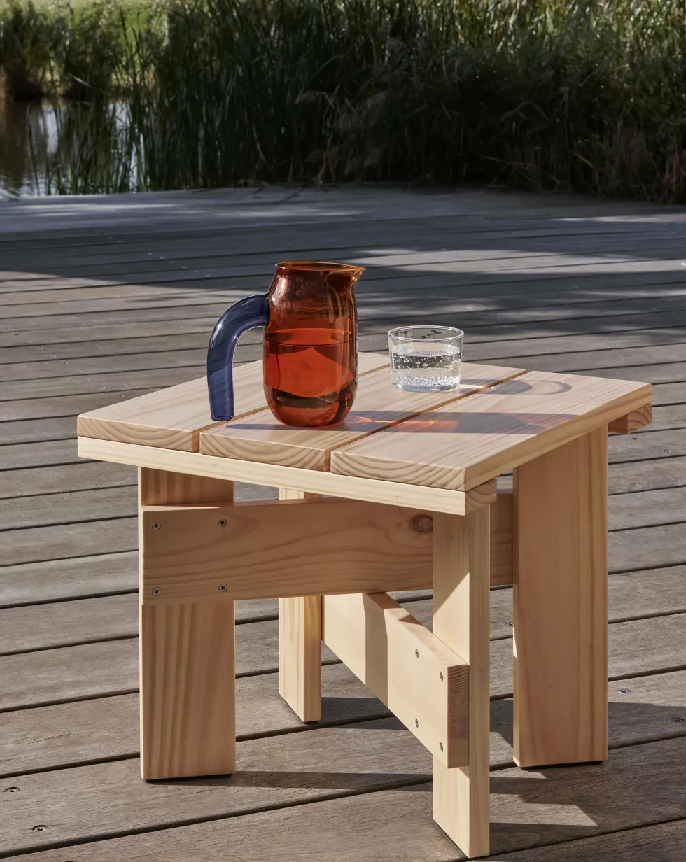 Table basse d'extérieur en pin naturel Crate - Hay