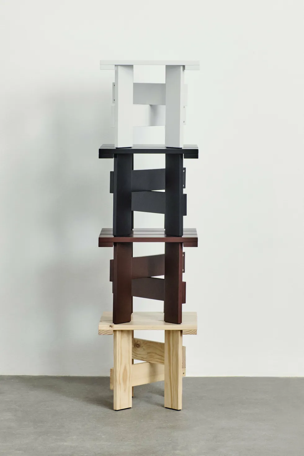 Table basse d'extérieur en pin noire Crate - Hay