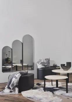 Table basse en acier noir et travertin sable 45 x 80 cm Tribus - AYTM