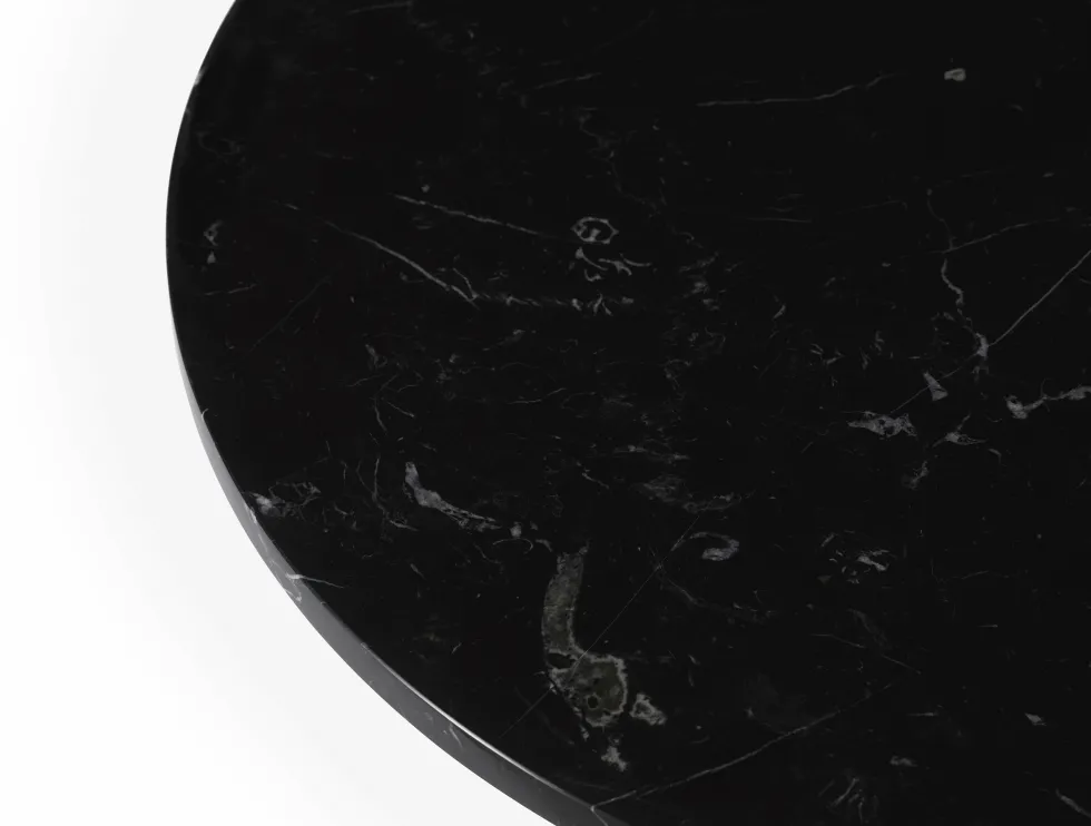 Table basse en aluminium noir et en marbre 70 cm Lunar Marble - Normann Copenhagen