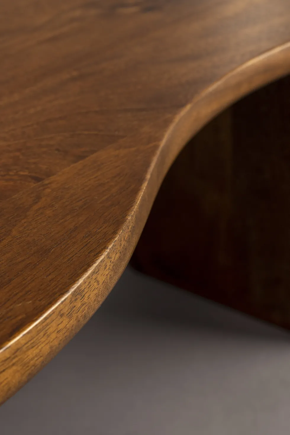 Table basse en bois de manguier marron 110x60x40cm Tilon - Dutchbone