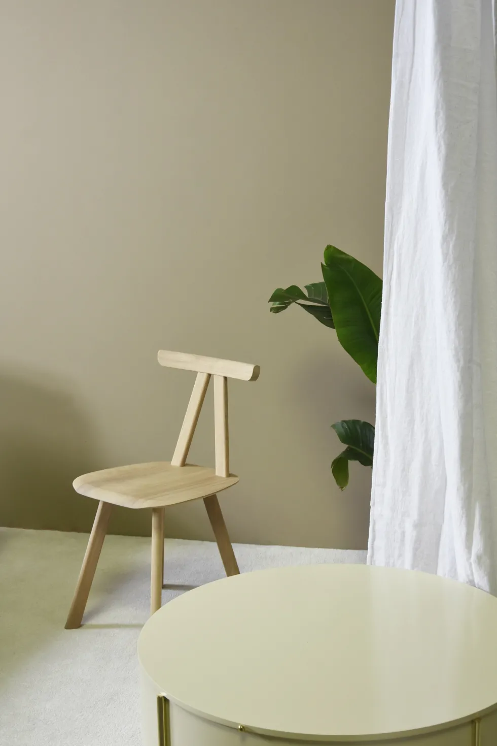 Table basse grise Embore - ENOstudio