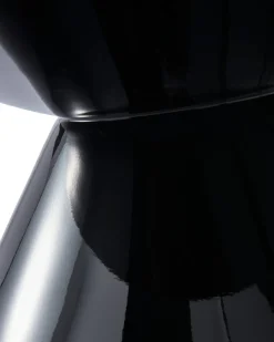 Table basse laquée noir Zig Zag - Pols Potten