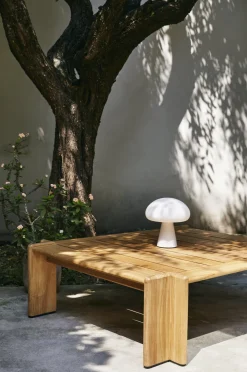 Table basse rectangulaire en teck 113x100cm Atmosfera - Gubi