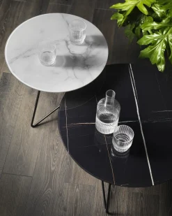 Table basse ronde en verre marbré sahara noir et base noire 50 x 44 cm Ermione - Meme Design
