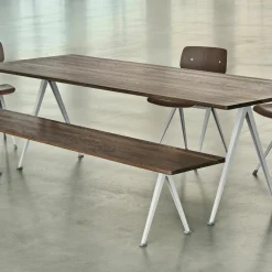 Table 190 cm en chêne massif fumé et acier noir Pyramid 02 - HAY