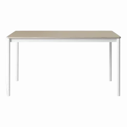 Table 140 cm en chêne piétement blanc Base - Muuto