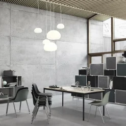 Table 190 cm en chêne piétement blanc Base - Muuto