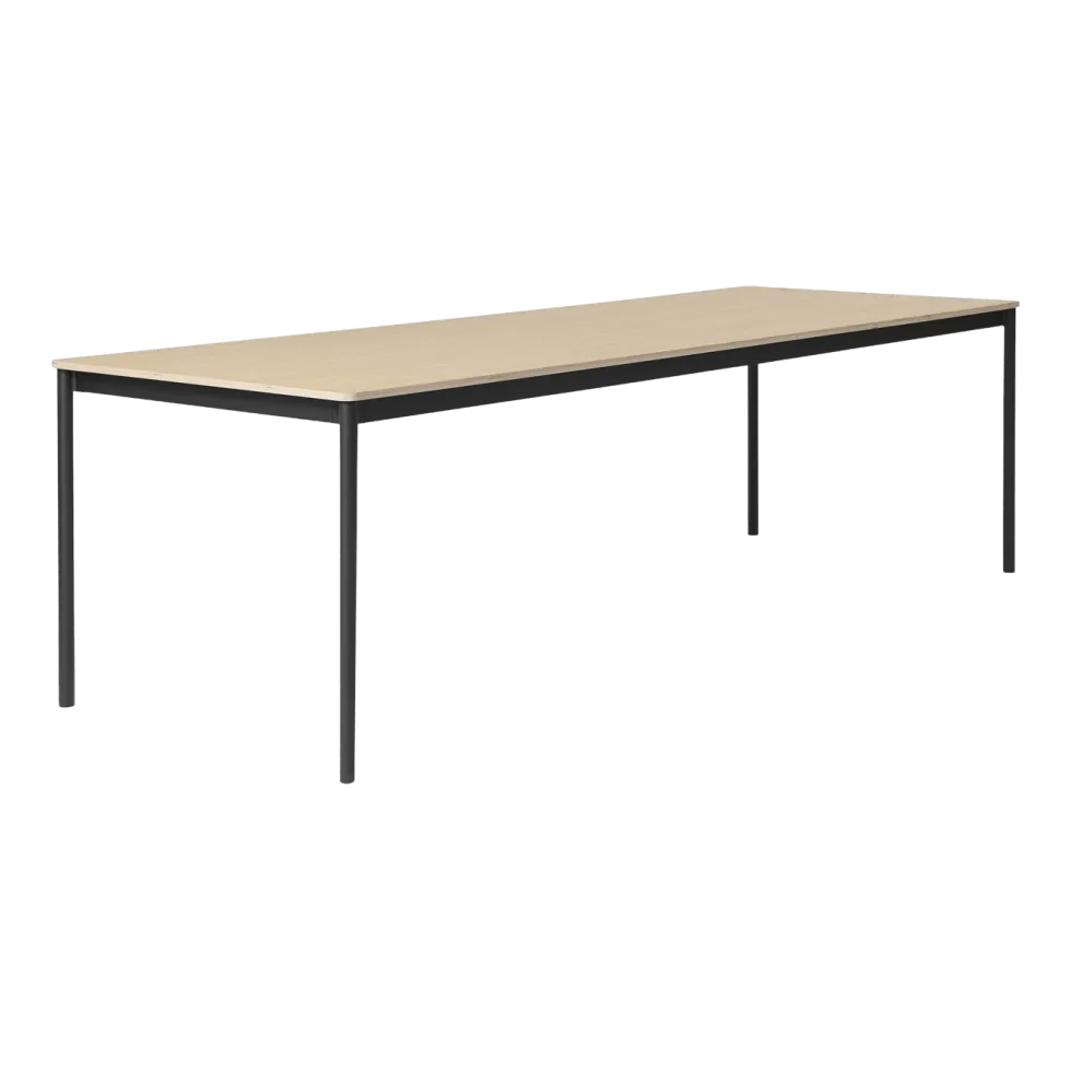 Table 140 cm en chêne piétement noir Base - Muuto