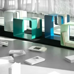 Table d'appoint blanche Libris - Meme Design