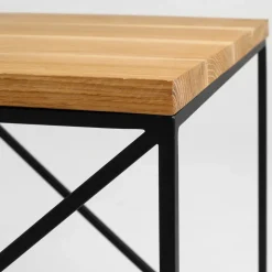 Table d'appoint carré en bois et piètement noir Memo Wood - Custom Form