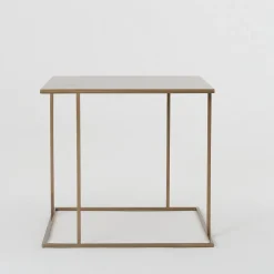 Table d'appoint carré en métal gold Walt - Custom Form