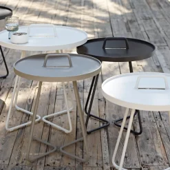 Table d'appoint 46,5 cm en aluminium blanc On-the-move - Cane-Line