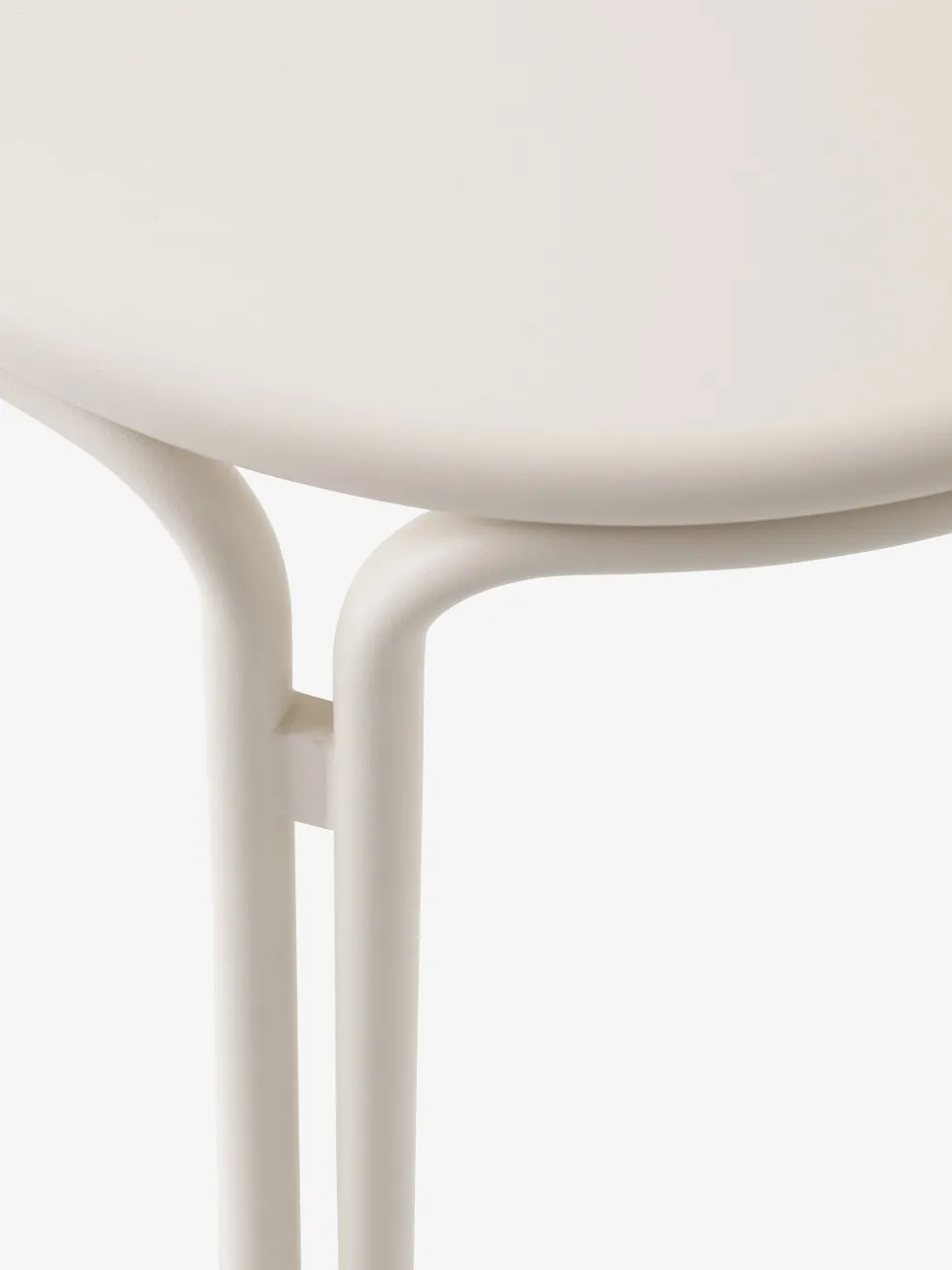 Table d'appoint de jardin en acier ivoire 46 cm Thorvald SC102 - &tradition