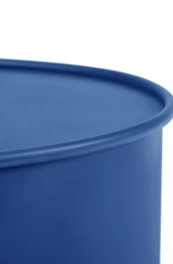 Table d'appoint en acier poudré bleu 56x43,5x37cm Valérie - Serax
