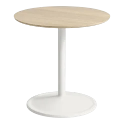 Table d'appoint en aluminium et plateau en chêne 48x48cm Soft - Muuto
