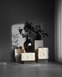 Table d'appoint en calcaire et acier chromé 33x32x50cm Temple - 101 COPENHAGEN