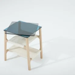 Table d'appoint en chêne blanchi huilé et verre trempé gris Fawn - Gazzda