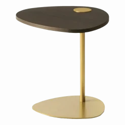 Table d'appoint en chêne fumé et piétement or Hug - Meme Design