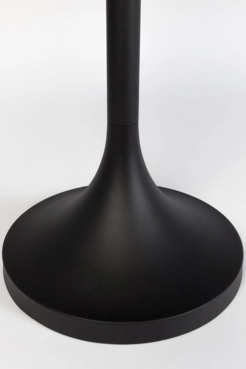Table d'appoint en chêne noir 46x55,7cm Jason - Zuiver