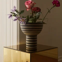 Table d'appoint en verre doré Speculum - AYTM