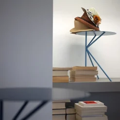 Table d'appoint gris clair Twin Alto - Meme Design