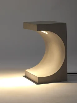 Table d'appoint lumineuse en béton 40,4cm Tangent - Serax