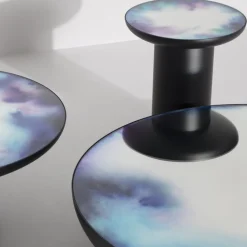 Table d'appoint ronde aquarelle bleu et violet 40 Francis - Petite Friture