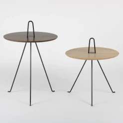Table d'appoint ronde en noyer et acier noir 42 x 62 cm Tipi - Objekto