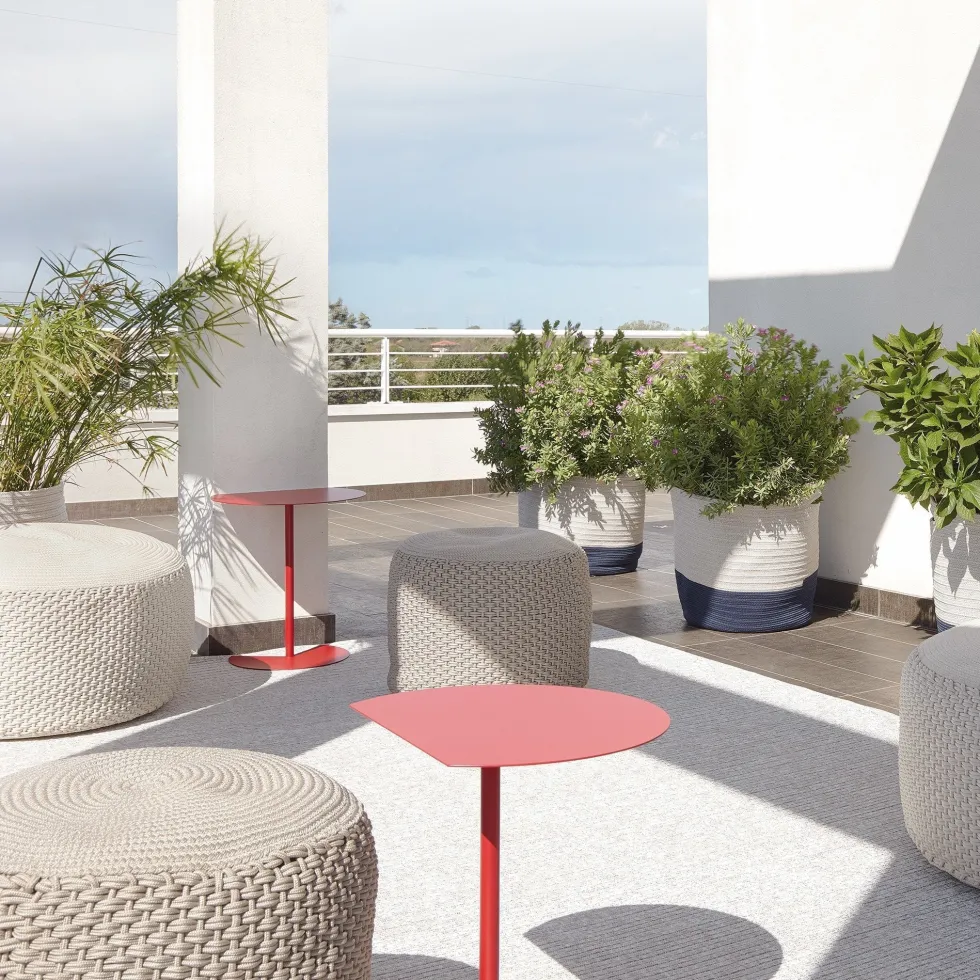 Table d'appoint rouge Way Sofa - Meme Design