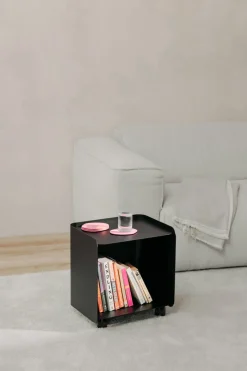 Table d'appoint à roulettes en acier noir 40x30x43,5cm Juno - Metallbude