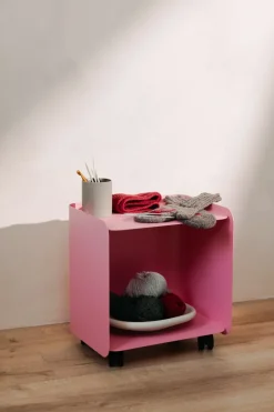 Table d'appoint à roulettes en acier rose 40x30x43,5cm Juno - Metallbude