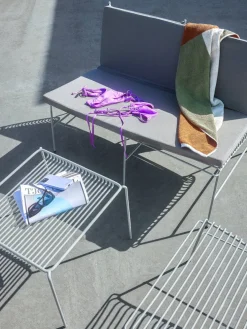 Table d'appoint String Gris clair - Hübsch
