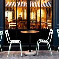 Table de bistro ronde noire Donut - Lyon Béton