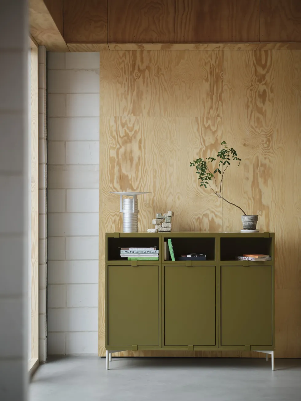 Table de chevet en bois mdf blanc 44x83cm Stacked Configuration 2 - Muuto