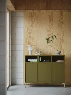 Table de chevet en bois mdf marron vert 44x83cm Stacked Configuration 2 - Muuto